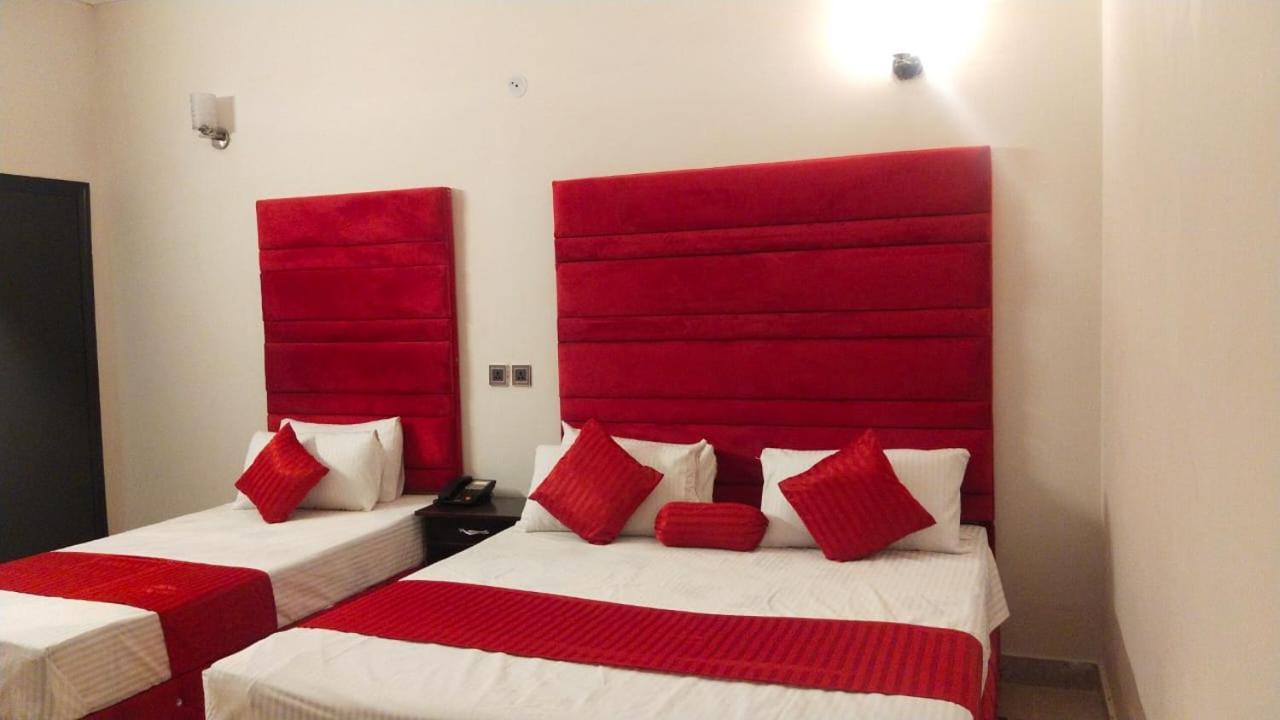 Hotel Royal Grand Лахор Экстерьер фото